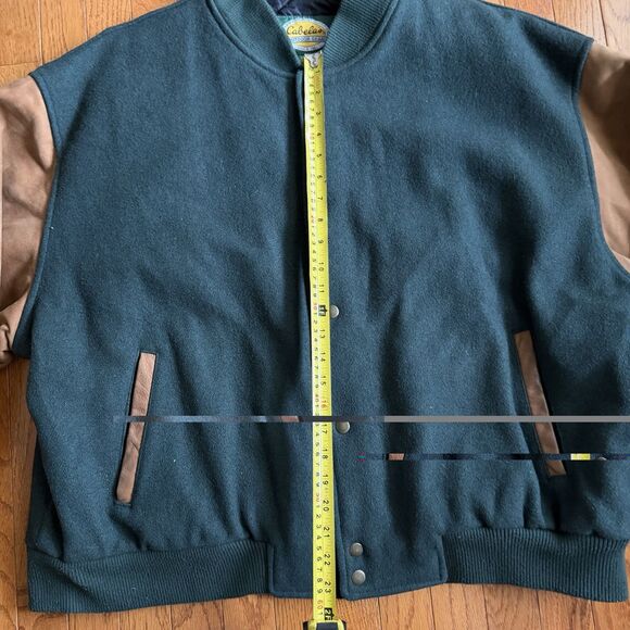 Vintage Cabela’s Varsity Jacket Wool Leather Sleeves Made in Canada 2XL Quilted - Picture 9 of 10